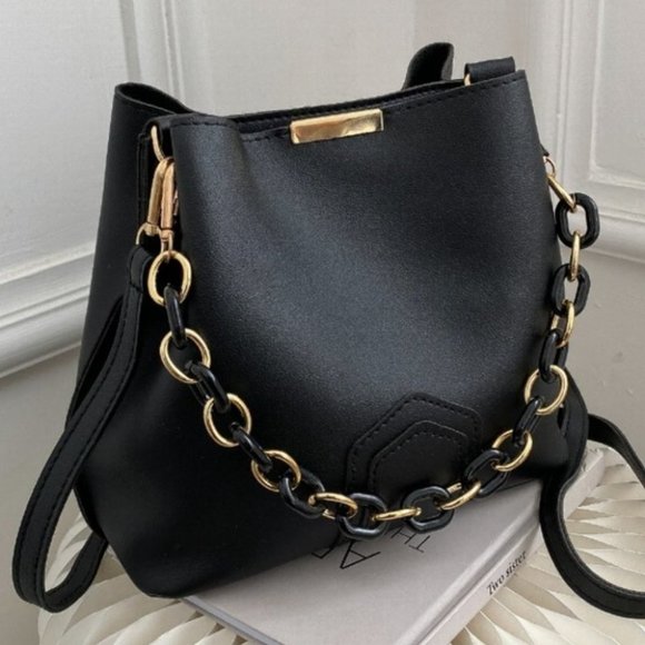 Black Vegan faux  Chain Detail Crossbody Bag khaki - Picture 2 of 6
